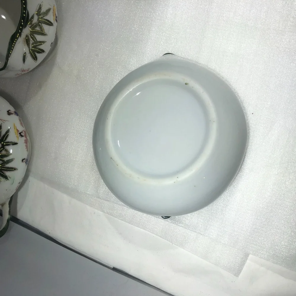 VINTAGE JAPANESE KUTANI PORCELAIN MATCHING 5 PIECE SET